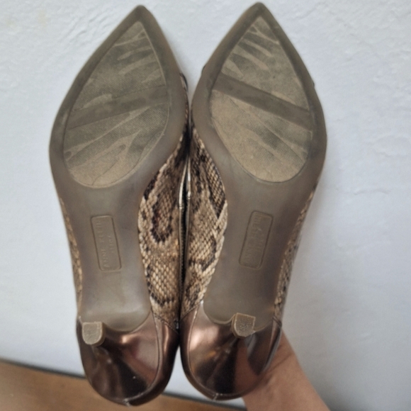 Ann Klein synthetic heels in metallic taupe Womens Shoes Size 7M - Picture 7 of 8